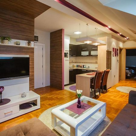 Apartament Old Town Flat Nowy Sad Zewnętrze zdjęcie